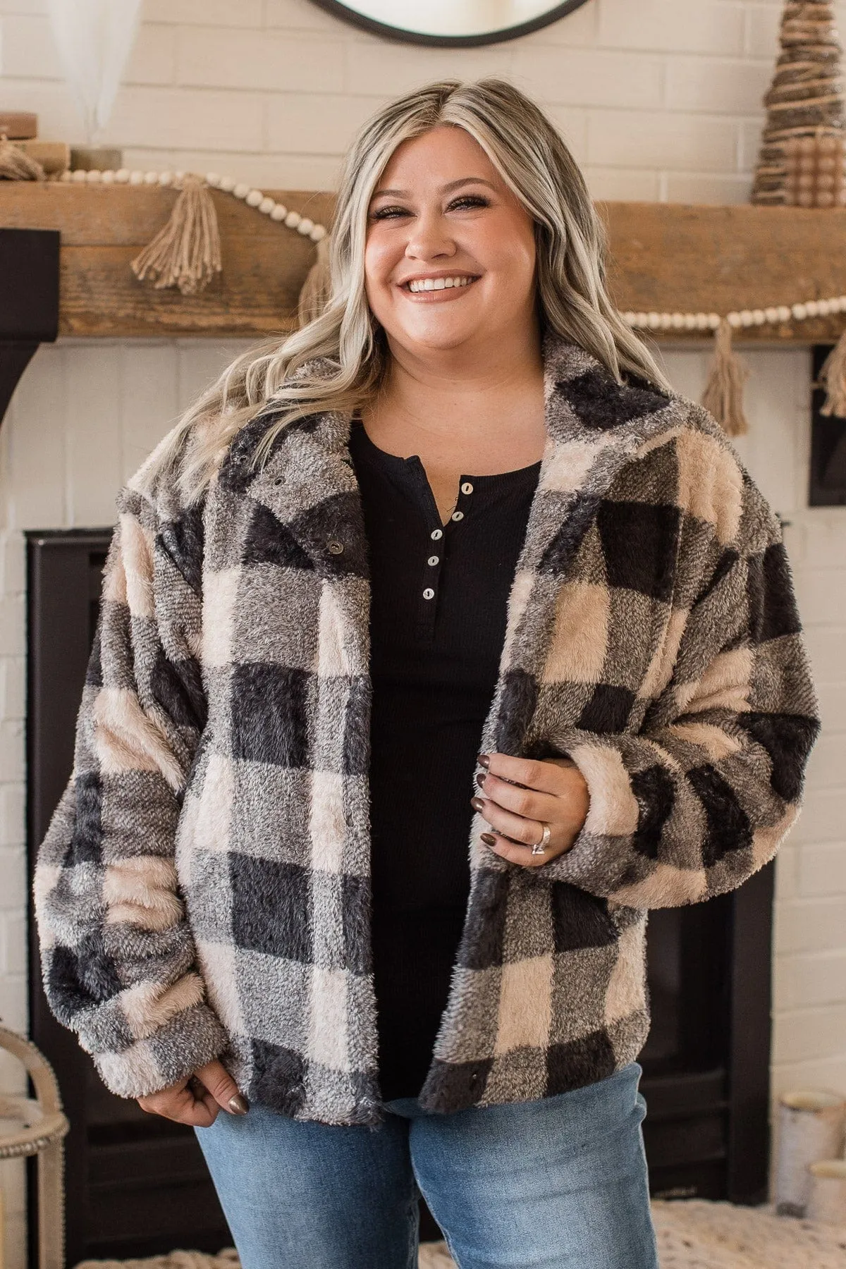 Ambitious Feelings Plaid Sherpa Jacket- Black & Tan