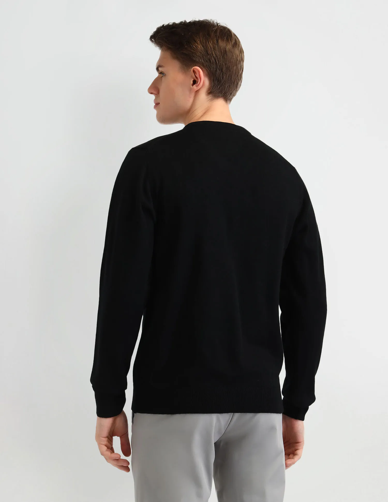 Arrow Solid Regular Fit Sweater