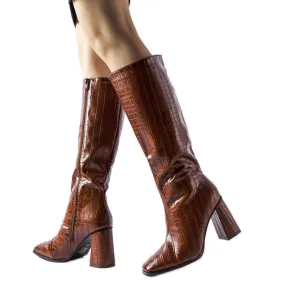 Brown insulated high-heeled boots by Ferruccio