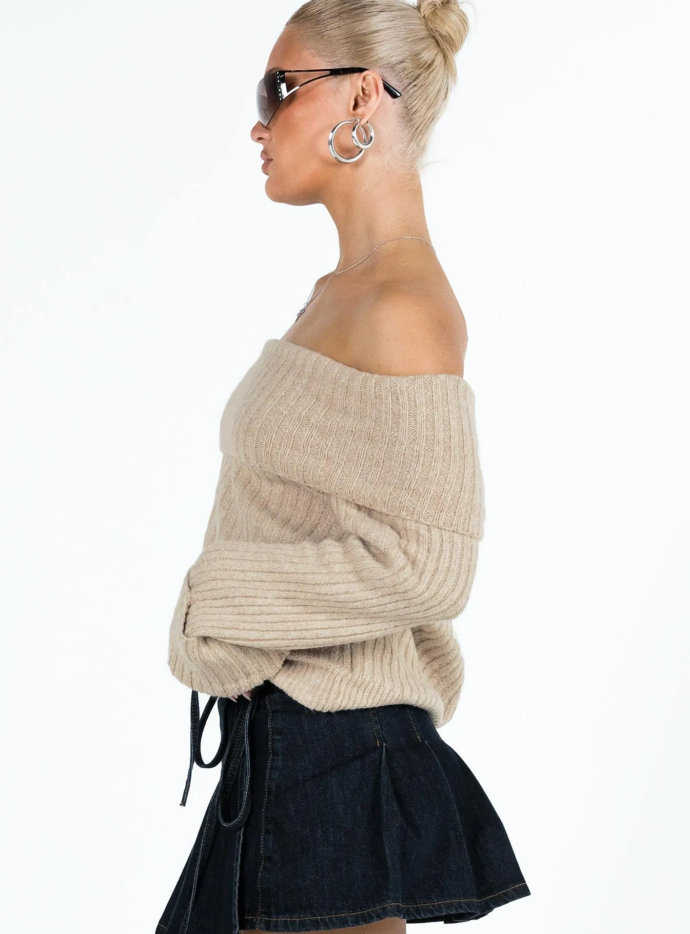 Cir Off The Shoulder Jumper Beige