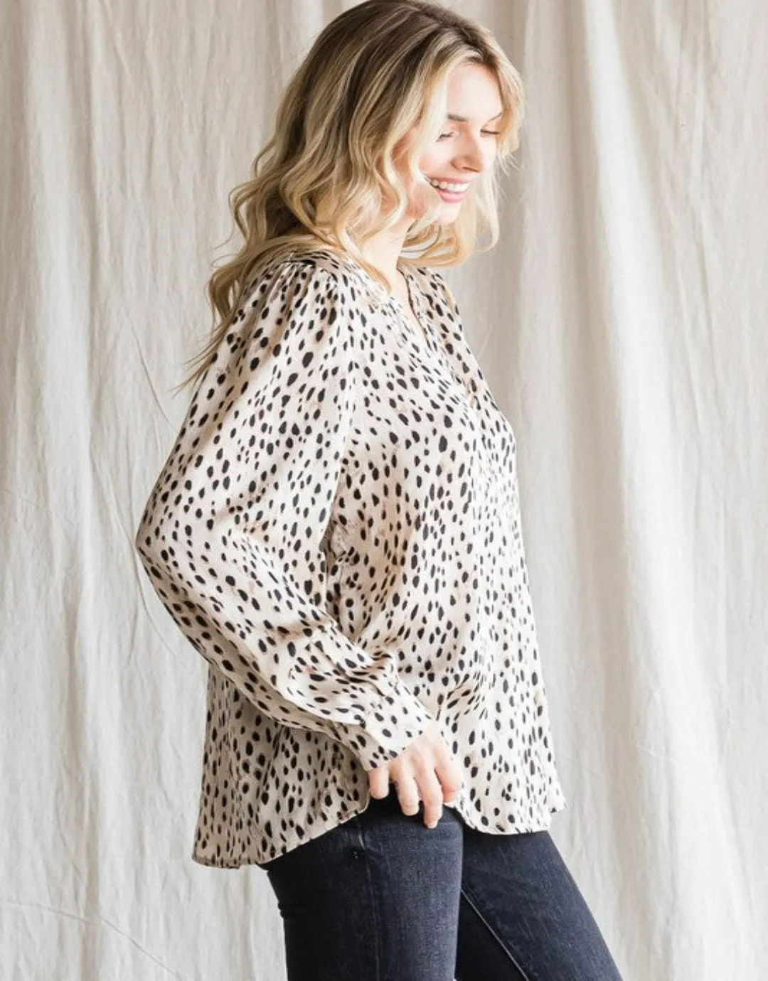 Dot Print Open Fold Long Sleeves Top