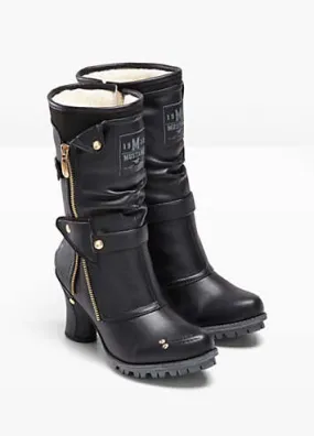 Heeled Boots by Mustang | Look Again