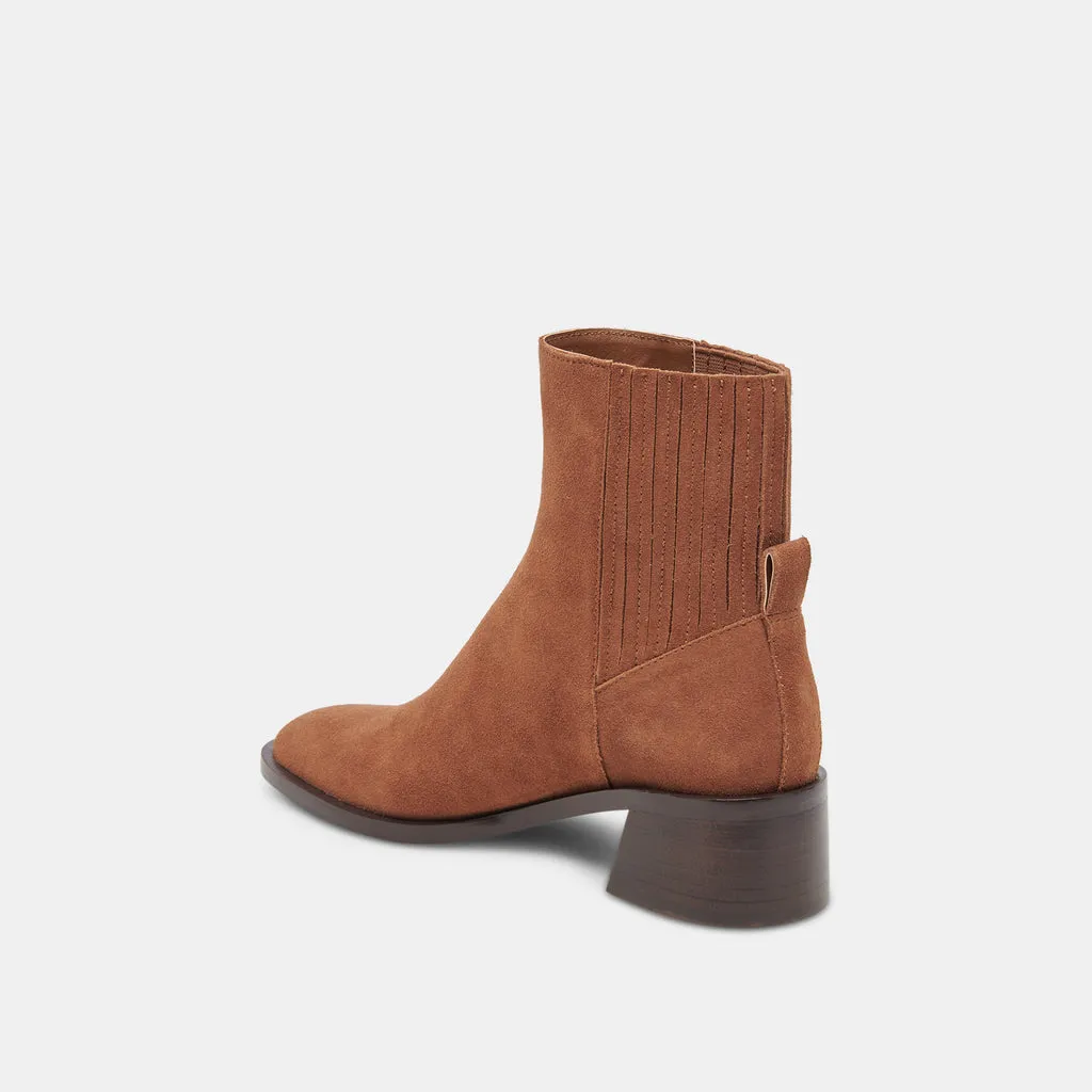 LINNY H2O WIDE BOOTS BROWN SUEDE– Dolce Vita 6939726381122