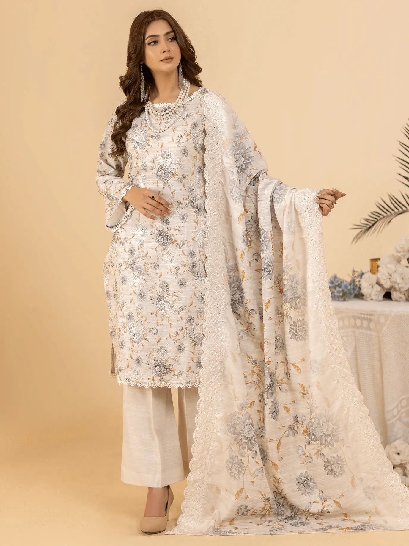 Mumtaz by Manizay Premium Embroidered Khaddar Unstitched 3Pc Suit M-02